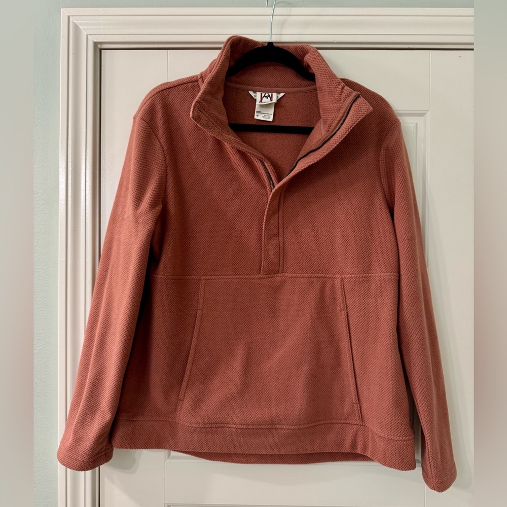 Avalanch Outdoor Supply Co Pullover